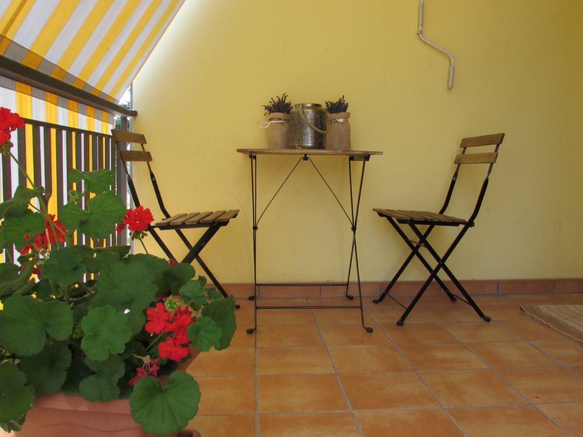 Villa Rina Pesaro Exterior photo